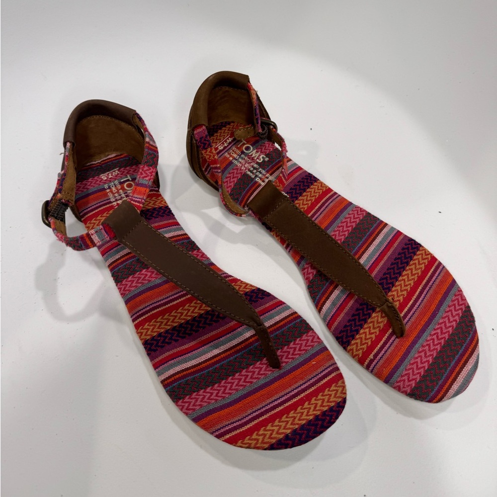 Toms Red and Pink Sandals Vibrant Open-Toe Design